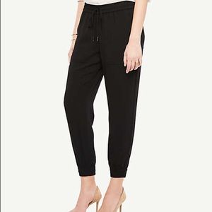 Ann Taylor petite joggers in black